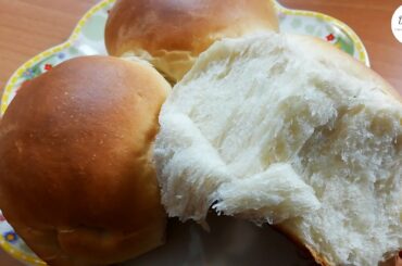Italian Tries To Make Japanese Bread | Tangzhong Milk Bread Recipe