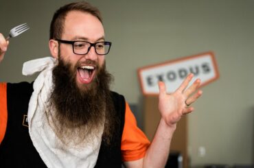 Real Italian Food Vs. American Improv