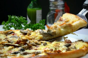 Cheesy Veg Pizza Recipe   Delhi Street Food  Street Food India