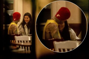 Kourtney Kardashian And Travis Barker Passionately Kiss During Romantic Italian Dinner Date