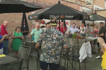 Suburban restaurants enjoy large crowds as state reopens