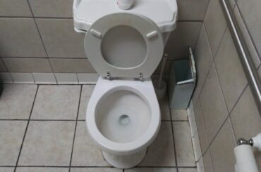 Italian Restaurant Women's Restroom