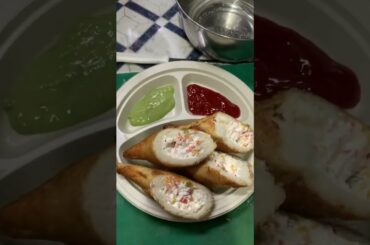 Bread italian meal tried || bread pakoda || delhi street food #shorts