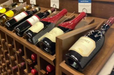 Mandolas Italian Kitchen Restaurant (Mukbang)