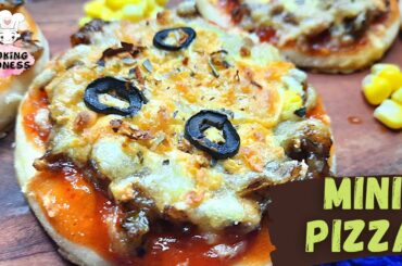 Delicious Mini Pizza Recipe by cooking madness|Quick Mini Pizza Recipe|Mini Pizza Recipe in oven