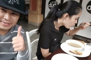 Filipino Eating Italian Foods | La Cascina Restaurant @ The Hub Karen