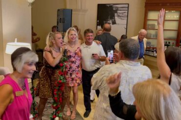 Wine Tasters of Naples with Aura