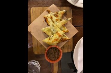 Garlic bread #garlicbread #pizza #pasta #italianfood #italianrecipes #recipes #indianfood #recipes