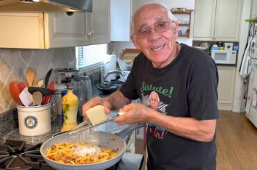 Penne with Mushrooms and Spicy Sausage