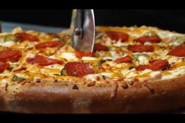 traditional italian food MX7FG62