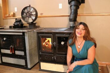 La Nordica Rosetta BII Italian Wood Cookstove - How to Light Your Fire - First Burn