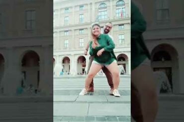 Indian couple dance in Piazza De Ferrari Genoa Italy | Indians In Europe | YouTubeShorts #shorts