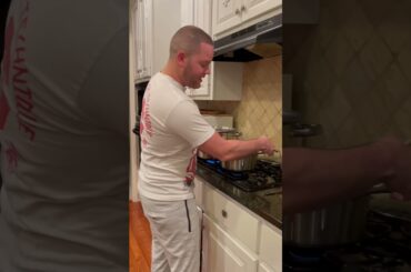 Private chef from Italy to U.S.A .Michael his an American actor, making #spaghetti sauce. #love