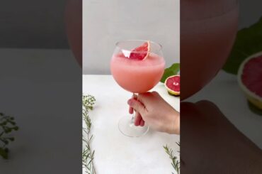 frozen italian paloma cocktail