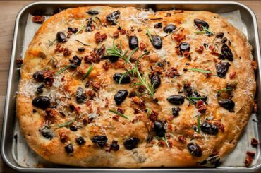 Focaccia Bread Recipe - Italian Focaccia Bread!
