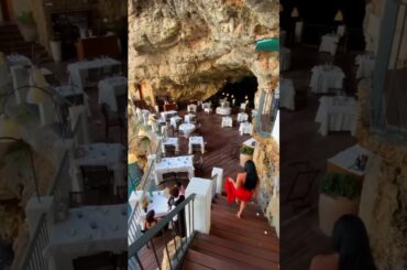 ITALY'S ONE OF THE MOST EXPENSIVE RESTAURANT. | #shorts , #italy , #restaurant