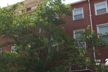 Family in Little Italy receives Centennial Home plaque for owning the same house for 100 years