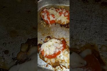 Tomato & cheese chicken/Mozzarella & Parmesan cheese / Italian recipes / Viral recipes