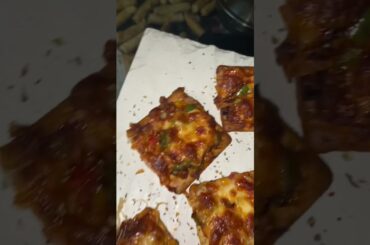 Pizza | vegetarian pizza | pizza recipe | pasta recipe | Alfredo pasta | Arrabbiata pasta | Italian