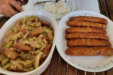 Cooking long gourd / Upo with Italian sausage