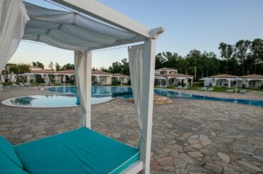 Limone Beach Resort, Castiadas, Italy