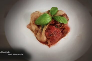 Italian Meatballs with Mozzarella | Italian Cuisine