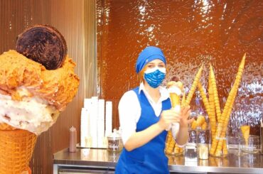STREET FOOD ITALY 2021 | Chocolate Gelato Ice Cream - Italian Food