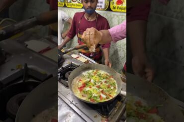 Delicious Cheese Omlette Pizza #egg #omlette #pizza #cheese #bread #dominos #pizzahut #italian #food