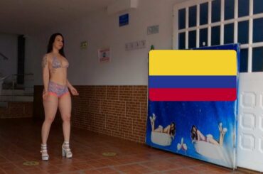 We Are in downtown (el Centro) Medellin Colombia , Walking Around.