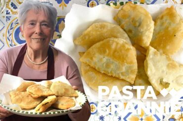 Discover how to make fried ravioli called Gattafin from Liguria| Pasta Grannies