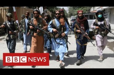 Taliban "shooting protesters" as thousands try to flee Afghanistan - BBC News