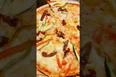 Pizza or Pasta- What's your pick? #pizza #pasta #italianfood #shorts