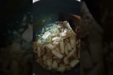 Italian american seafood stew (Cioppino)