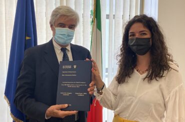 From Rome to Expo Dubai! Peer mentor Giorgia Ferraro at the Italian Pavilion to “tell the world...