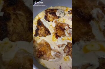 Chicken in Italian cheese sauce #shorts #keto #keto recipes #italian sauce #chicken