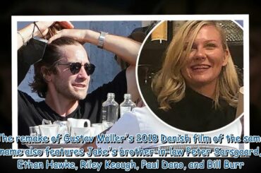 Jake Gyllenhaal enjoys al fresco meal with guy pals in Italy