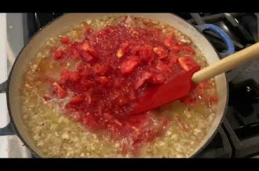 How to make home made easy Roma Tomato Sauce - Gravy #Sauce #Italian #inthekitchen #easy #cook #chef