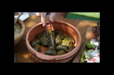 Wine Served with Special Salads in Italy #shorts