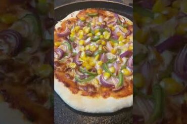 Homemade vegetarian pizza | Italian food | Alfredo penne pasta | pizza | spicy food | cheese pizza