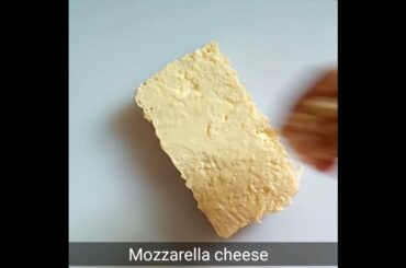 Cafe Style Garlic Bread #garlicbread #italianfood #bread #recipe #cooking #cheese #YTshorts #short