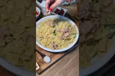 Italian Tuna Pasta Salad