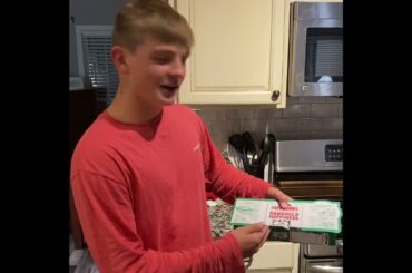 Baking with Brock- Food Review Papadia