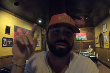 TSUS Takes On Villa Tronco | Food Review Ep. 8 | Pasta Tastes Perfect When You're 1-0