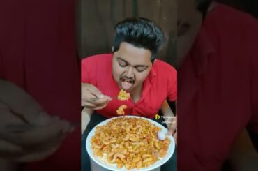 Italian food pasta eating challenge.tag pasta lovers.all favourite food