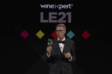 Wine Tasting Clip | WineXpert LE21 Trebbiano Riesling