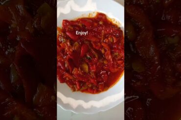 My way of cooking PEPERONATA //  Tasty ITALIAN dish #shorts