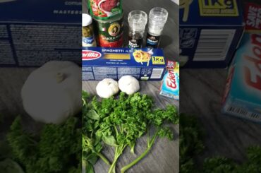 TRADITIONAL ITALIAN RECIPE/PASTA PUTTANESCA