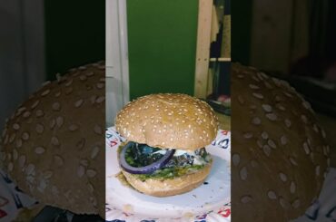 COOKING with GROOVE | Italian thunder burger #shorts