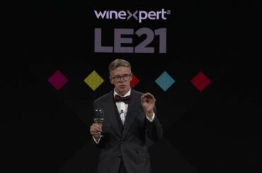 Wine Tasting Clip | WineXpert LE21 Trebbiano Riesling