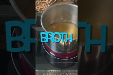 Easy Gravy #shorts #italy #sicily #recipe #expatlife #chicken #autumn #winter #comfortfood #gravy